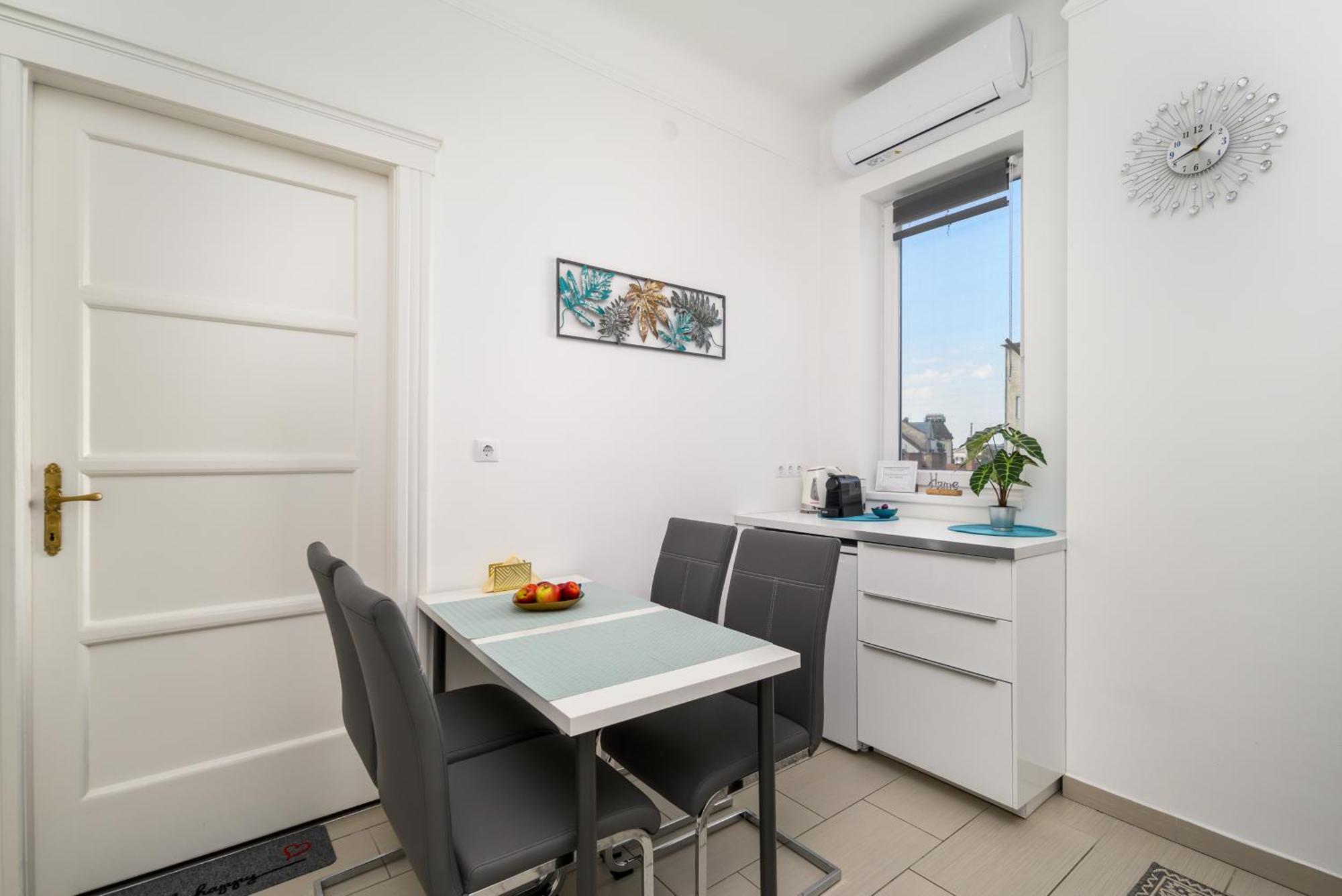 Central Oasis 2 Bd Apartment Budapest Exterior photo